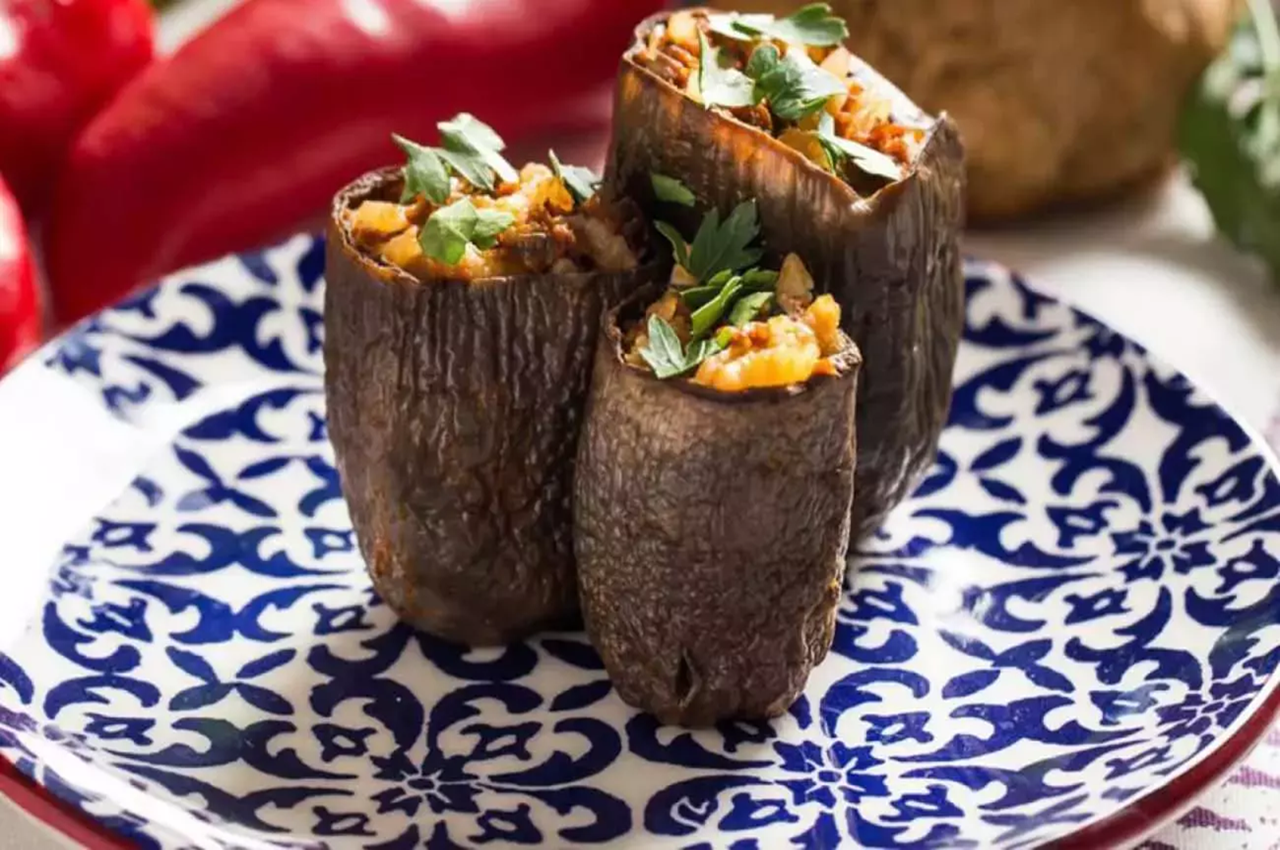 kuru-patlican-dolmasi